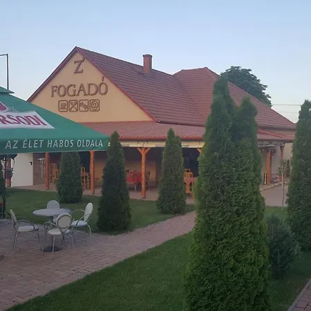 Z Fogado Litér