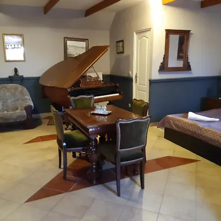 Z Fogado Guest house *