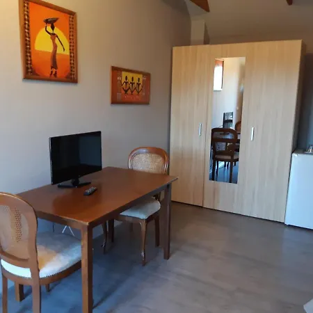 Z Vendégház Litér